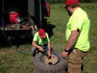 IMG_9800.JPG (749565 bytes)