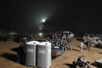 SAM_4238.JPG (119650 bytes)