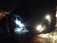 IMG_1026.JPG (129070 bytes)